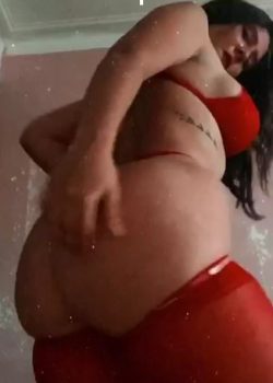 Caliente gordita tetona 5