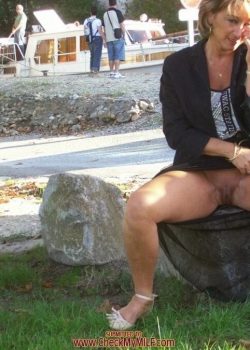 mi milf al aire libre luce apetitosa +nudes 3