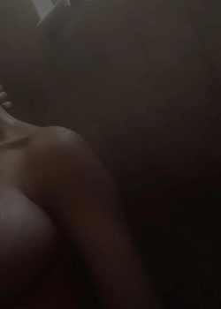 Tetona cogida por compañero de la facu +video 4