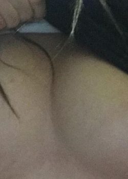 Que ricas tetas tiene la morra +nudes 6